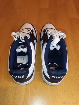 Tenisky NIKE 44 - 8
