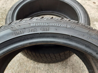 215/40 R17  -2 kusy celoročné (nové) - 8