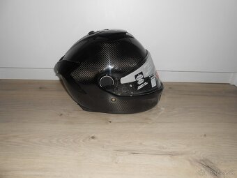 Predam krasnu novu moto prilbu znacky SHARK SPARTAN GT REPL - 8