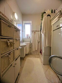 Pekný,podkrovný,zariadený rodinný dom, Levice - Nová Osada - 8