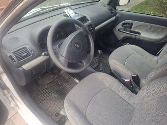 Predám Renault clio - 8