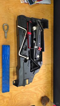 Rozpredám bmw e46 320d 110kw touring  facelift - 8