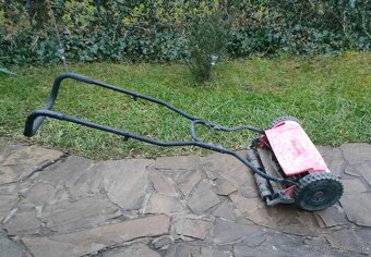 Ručná vretenová kosačka WOLF Garten - 8