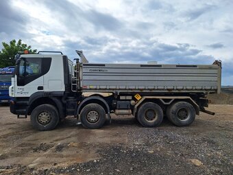 IVECO TRAKKER 450 8X4 - 8