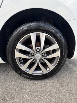 Hyundai i30 CW Kombi 1.4 T-GDi Family 7DCT - 8