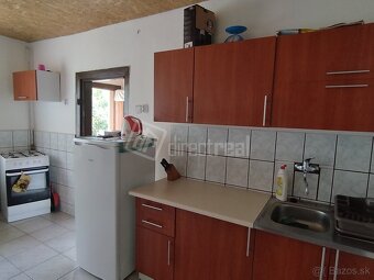 ZNÍŽENÁ CENA Bývanie v dome v nádhernej lokalite, … - 8