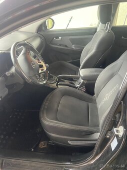 Kia Sportage 1.7 CRDi - 8