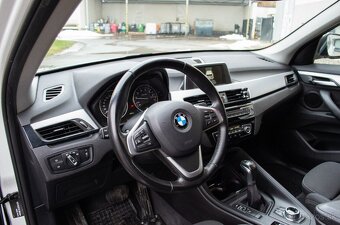 BMW X1 sDrive 18i Advantage A/T - 8