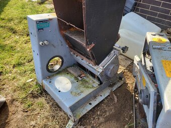 granulátory na plasty - 8