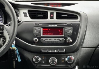 Kia Cee´d 1.4 CVVT LPG KLIMA TEMPOMAT lpg + benzín manuál - 8