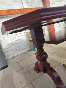 Konferenčný stolík - 8