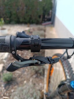 Scott scale 910 axs vel.S + dt swiss 1700 - 8