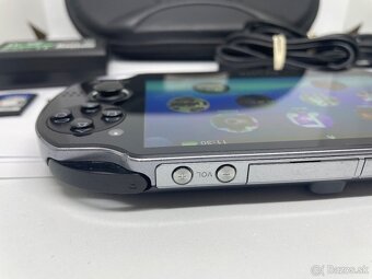 PS Vita 3G Wi-Fi (PCH-1104) OLED - 8