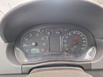 Volkswagen Polo 1.2 51kw - 8