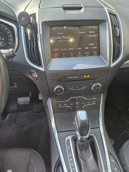 Ford S-Max 2.0 TDCi 4x4 132kW A/T znížená cena - 8