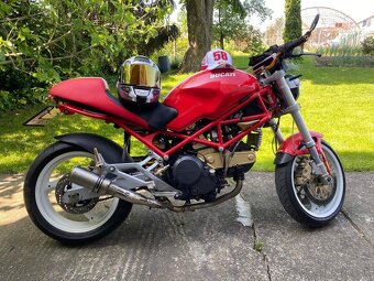 Ducati Monster 750 - 8