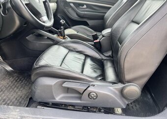 Volkswagen Eos 2.0TDi 103kw CABRIO KŮŽE ALU nafta manuál - 8