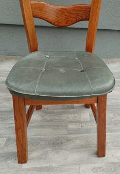 Set masívnych stoličiek – ( 4 KS ). - 8