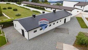 Perspektívna budova s pozemkom 2348m2, pri Hanušovciach nad  - 8