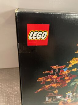 LEGO Ideas 21338 Chata „Áčko“ - 8