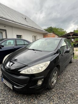 Peugeot 308 - 8