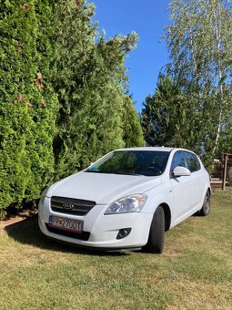KIA Ceed - 8