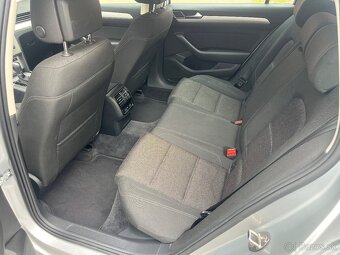 Volkswagen Passat B8 variant 2,0 tdi 110kw DSG 8/2015 - 8