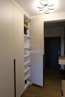 NOVÁ CENA
TUreality exkluzívne ponúka na predaj za... - 8