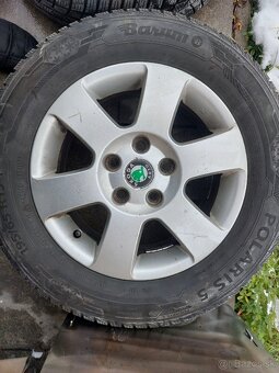 Zimné pneumatiky 195 65 R15 a disky kolies pre Škodu R15 - 8