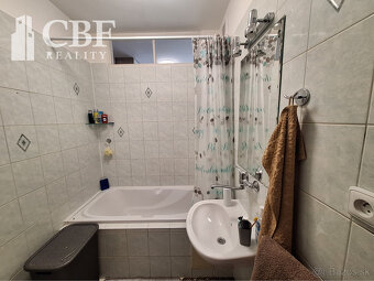 3-IZBOVÝ BYT S BALKÓNOM NA PREDAJ - SÍDLISKO JUH - 8