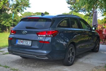 HYUNDAI I30 1.5 2022 - 8