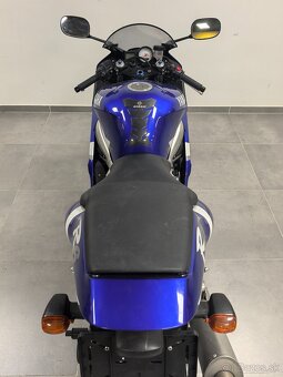 Yamaha YZF-R6 - 8