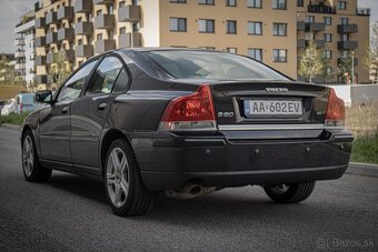 Volvo S60 2.0T - 8