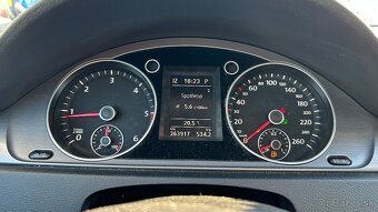 Volkswagen Passat Variant 2.0 TDI BMT 177k Highline DSG - 8