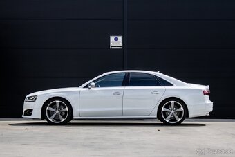Audi S8 4.0 TFSI quattro Tiptronic / AJ NA SPLÁTKY / - 8