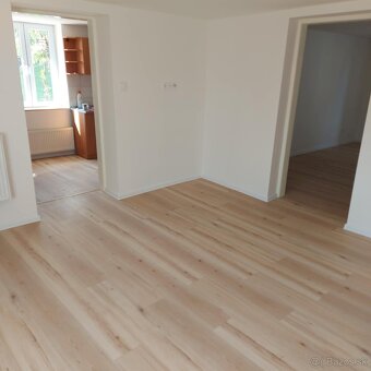 Predám rodinný dom - 8