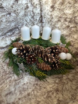 Adventný veniec (živý) - 8