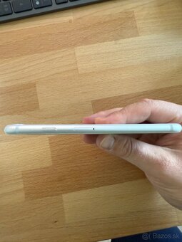 Apple iPhone 8, Silver, 64GB - 8