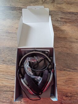 Predám sluchadla Sennheiser HD 650 - 8