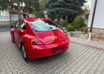 Volkswagen New Beetle 1,2 TSi Top stav , 1 Majitel benzín - 8