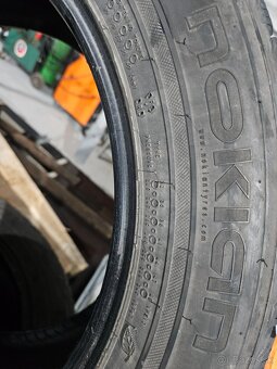 235/55R18 zimne nokian - 8