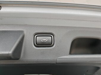 Kia Ceed SW 1.6 CRDi 136k GT-Line A/T/ AJ NA SPLÁTKY/ - 8