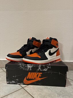 Nike Air Jordan 1 High - 8