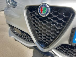 Alfa Romeo Giulia 2.0 GME Veloce Ti AWD AT - 8