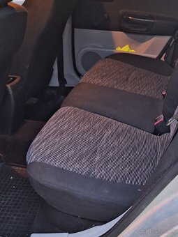 Predám kia ceed 1.6 crdi rok 2008 - 8