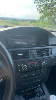 Bmw e92 325i - 8