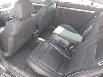 Opel Signum 1.9 DTH Elegance A/T - 8
