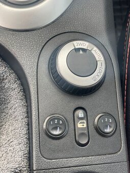 Nissan Qashqai 2,0l automat - 8