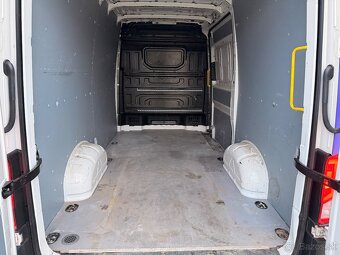 VW CRAFTER 2019 L2H2 2.0 TDI | ODPOČET DPH - 8