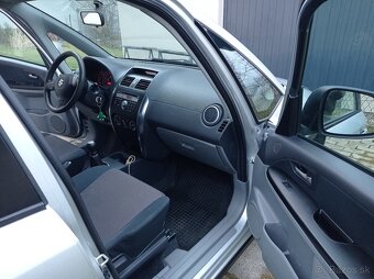 Suzuki SX4 1.5 benzin - 8